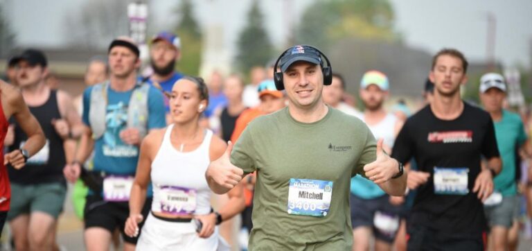 Fox Cities Marathon runners.